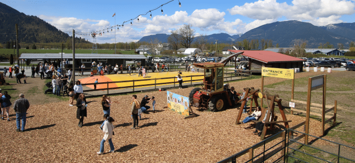 People at Greendale Acres Farm